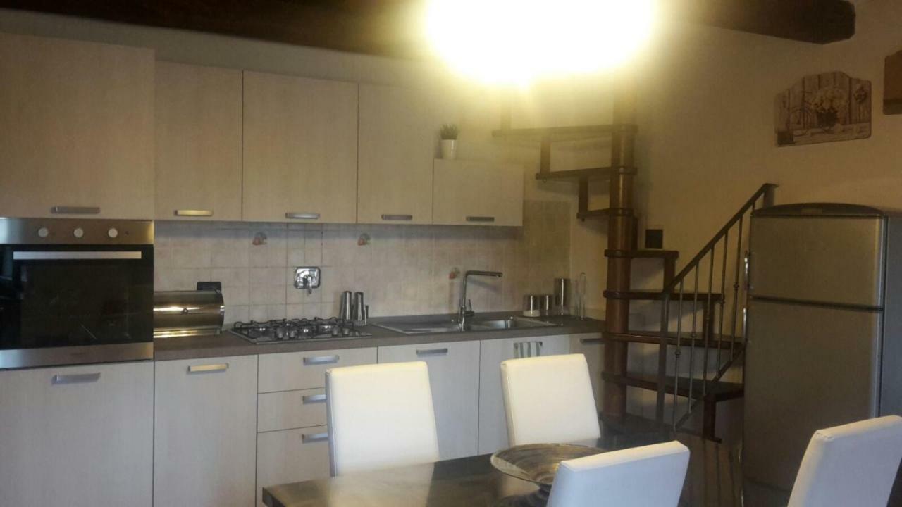 Ferienwohnung La Dimora Di Angela Barberino di Mugello Exterior foto